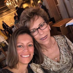 Meet your Posher, Debra